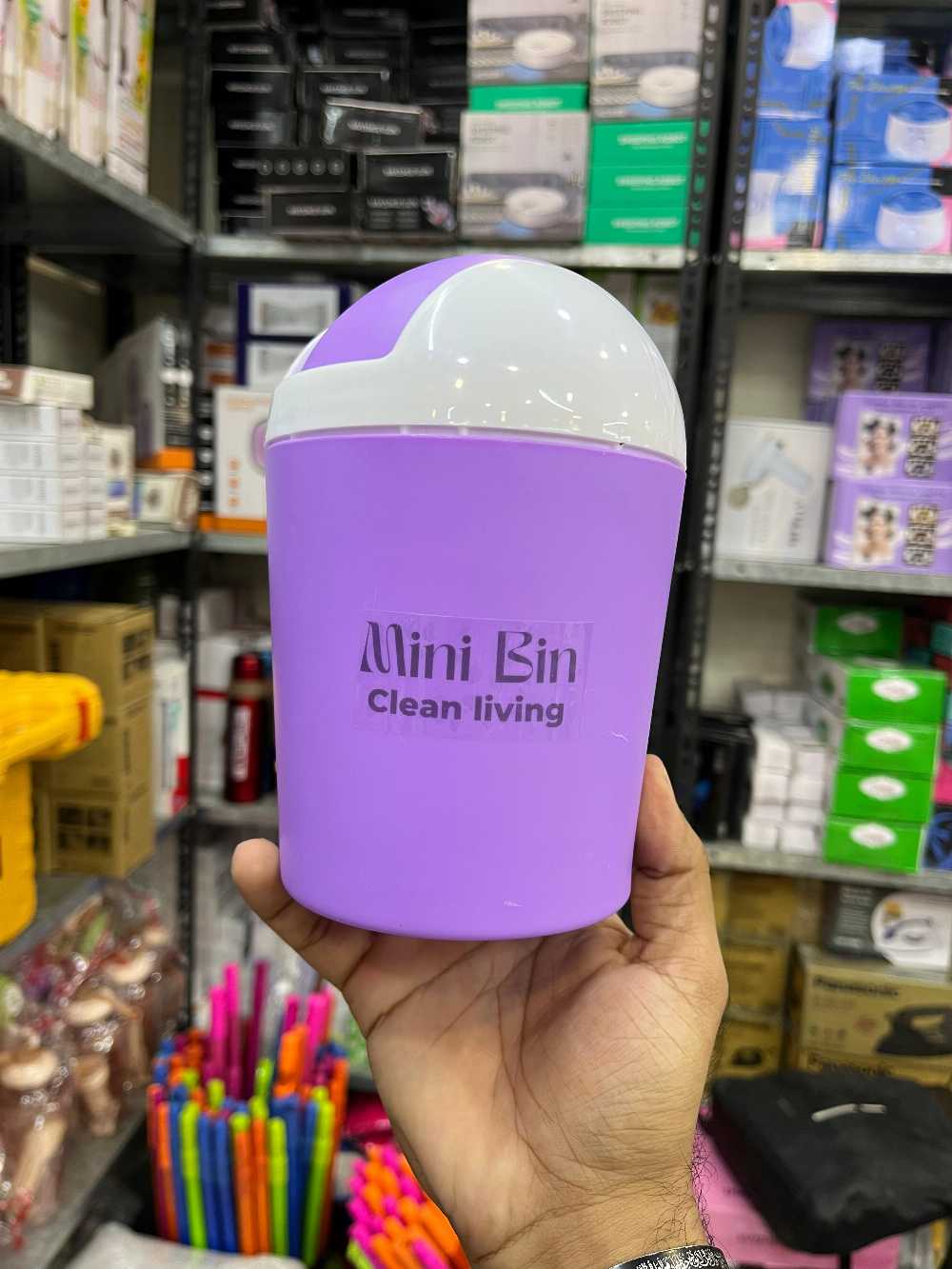 Mini Desktop Dustbin – Small Pop-Up Trash Can for Office & Study Table