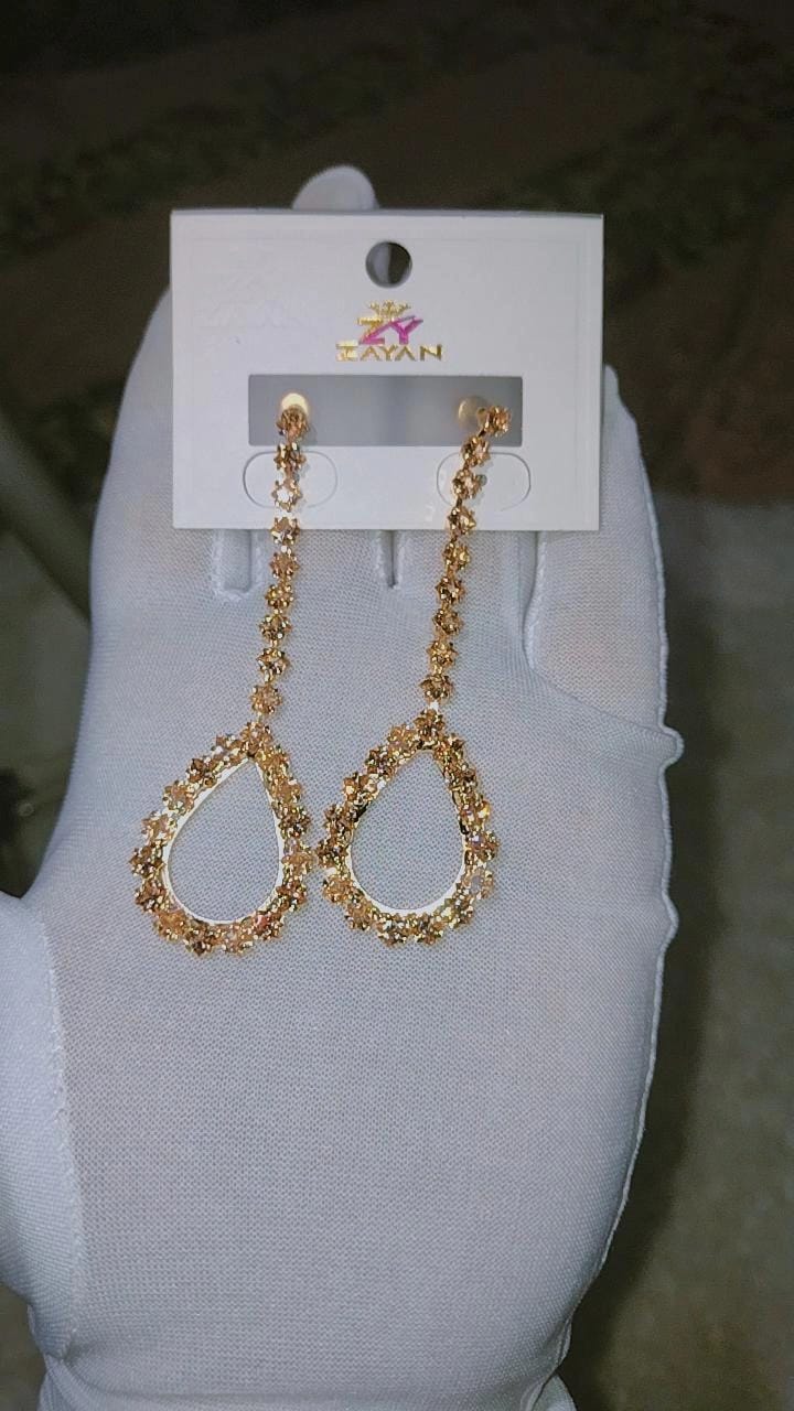 Elegant Gold Crystal Teardrop Dangle Earrings