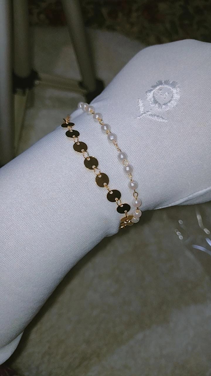 Elegant Layered Pearl & Gold Sequined Disc Bracelet