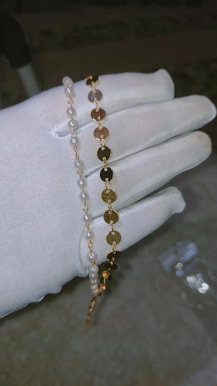 Elegant Layered Pearl & Gold Sequined Disc Bracelet