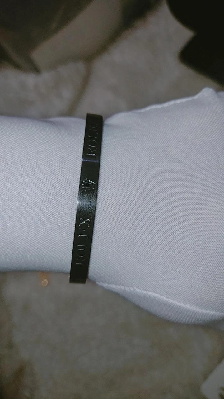Slim, open-style cuff bracelet with a modern aesthetic