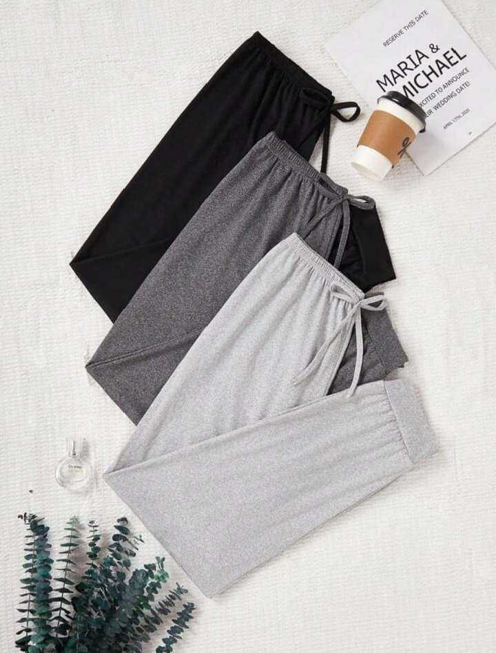 Pack of 3 fleece trousers For Men's & Women's (Random Colour)